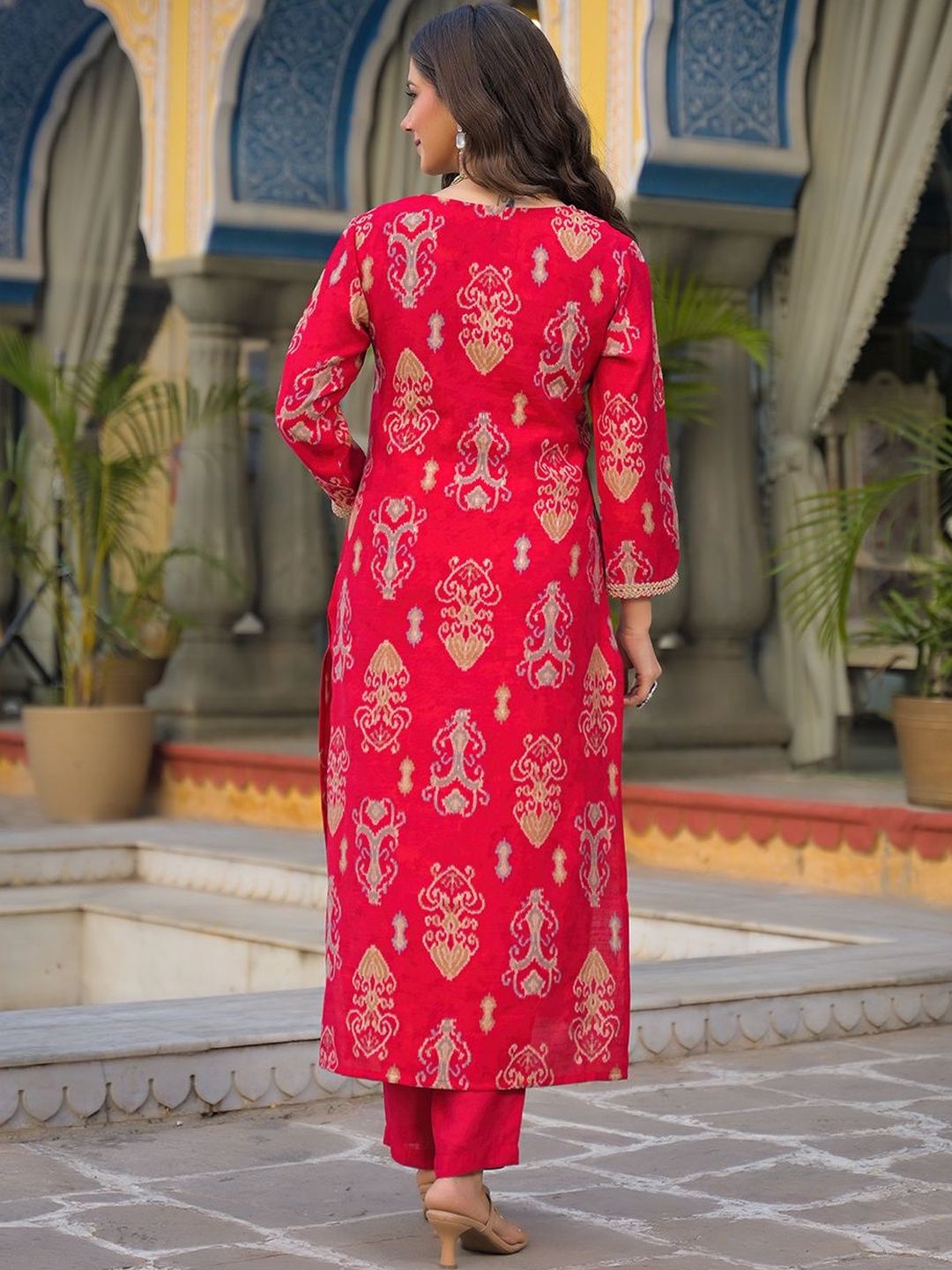 Dhiyona KL Women Ethnic Motifs Printed Regular Mirror Work Kurta with Trousers & With Dupatta