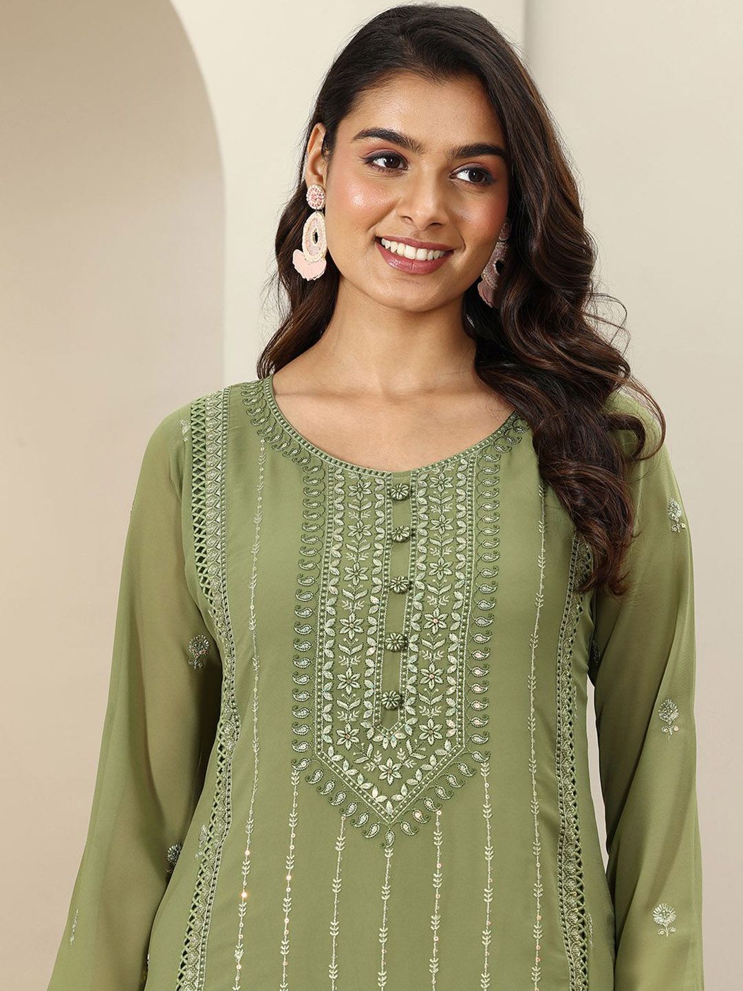 Dhiyona LL Women Floral Embroidered Panelled Sequinned Kurta with Palazzos & Dupatta
