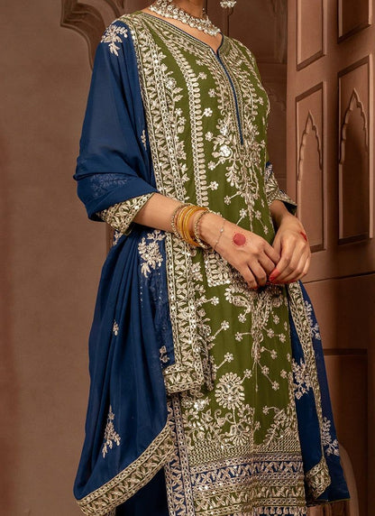 Dhiyona KL Women Floral Embroidered Regular Sequinned Kurta with Palazzos & With Dupatta