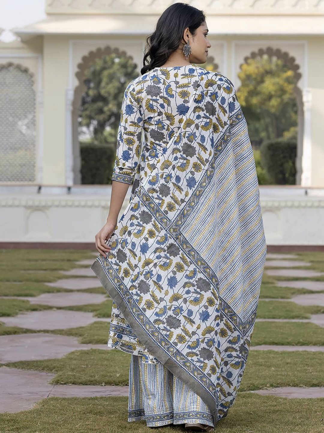 Dhiyona KL Floral Printed Angrakha A-Line Pure Cotton Kurta With Palazzos & Dupatta