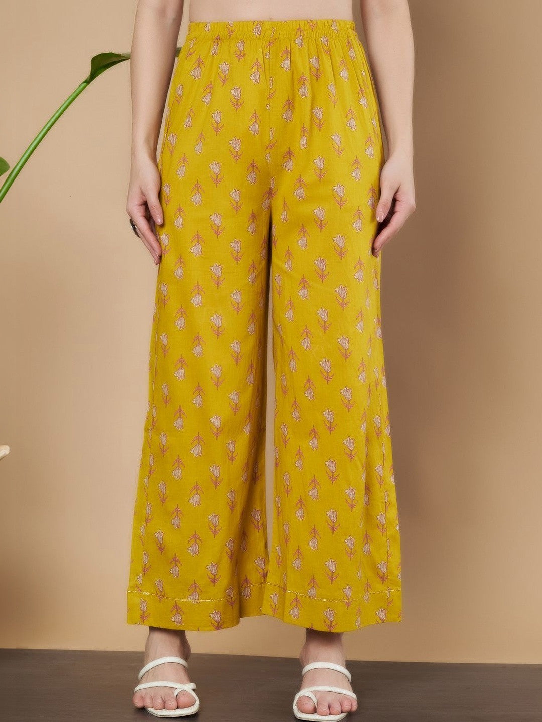 Women Floral Printed Regular Pure Cotton Kurta with Palazzos