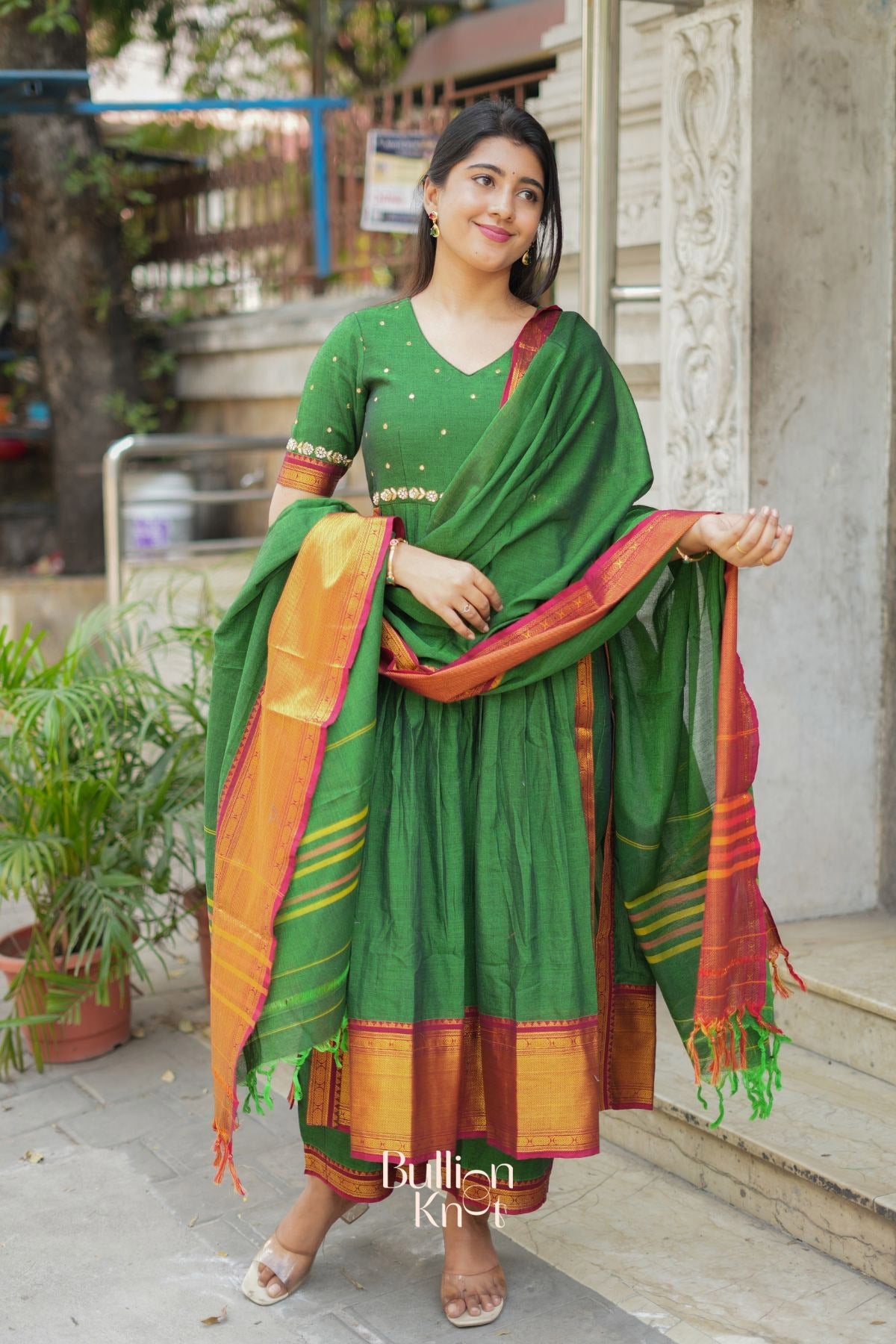 Dhiyona BN Gunjan Handloom Kurta Set (Dress) in Green