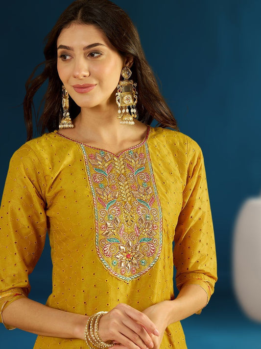 Dhiyona CH Women Ethnic Motifs Embroidered Regular Thread Work Kurta with Palazzos