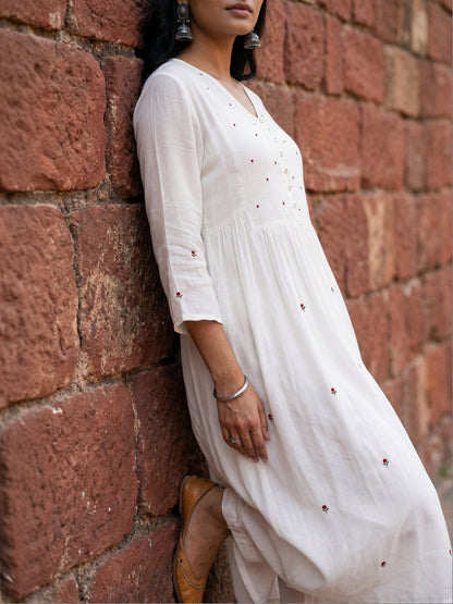Embroidered V-Neck Kurta & Trousers