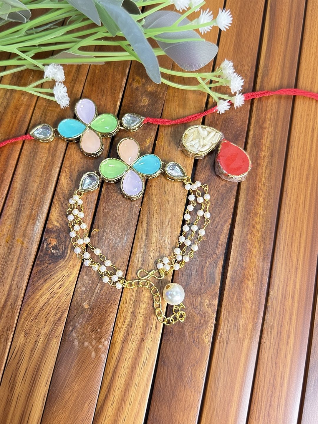 Dhiyona Rakhi