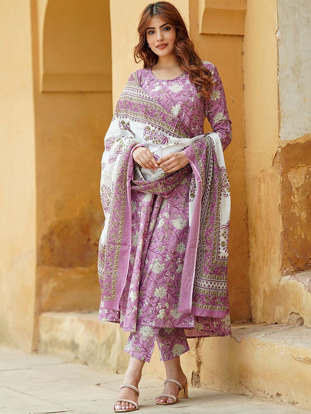 Dhiyona KL Floral Printed Pure Cotton Anarkali Kurta With Trousers & Dupatta