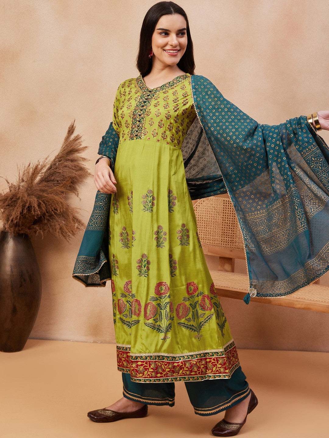 Printed Round Neck Kurta & Palazzos With Dupatta