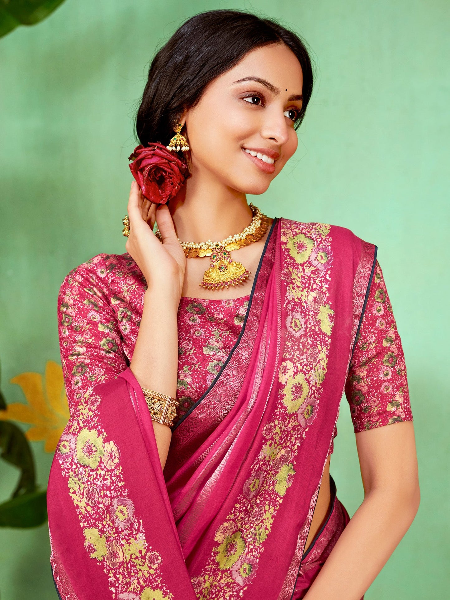 Women's Soft Silk Pink Embellished Designer Saree With Blouse Piece