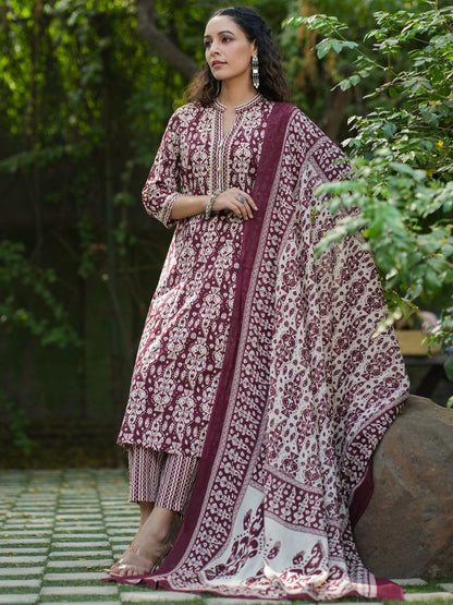 Dhiyona RR Women's Printed Gotta Patti Pure Cotton Straight Kurta With Trousers & Dupatta