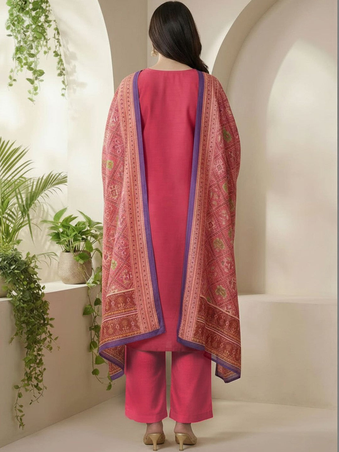 Women Regular Kurta with Trousers & With Dupatta