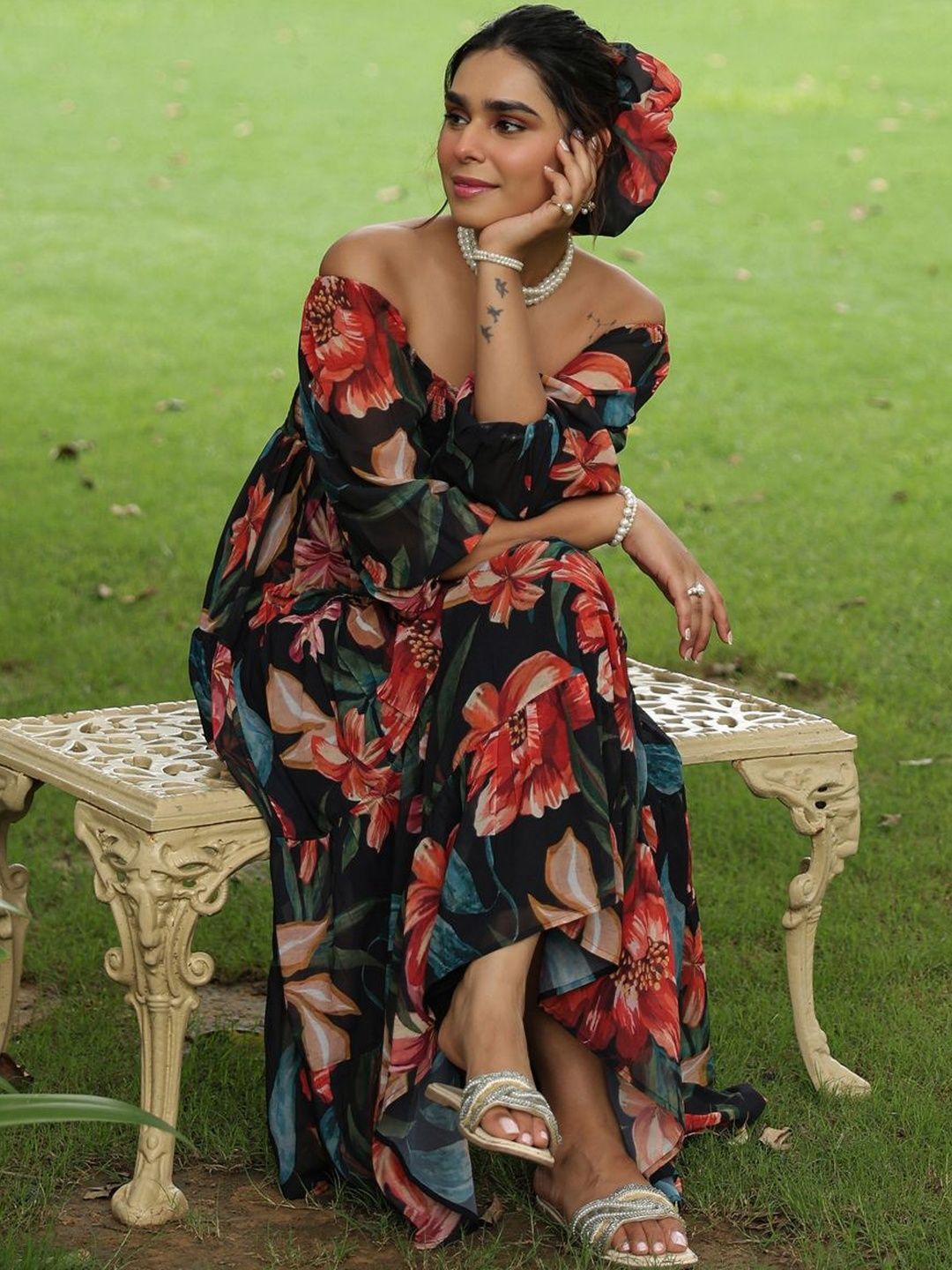 Dhiyona AY Women's Floral Print Puff Sleeve Georgette Fit & Flare Midi Dress