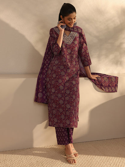 Women Floral Printed Regular Kurta with Trousers & With Dupatta