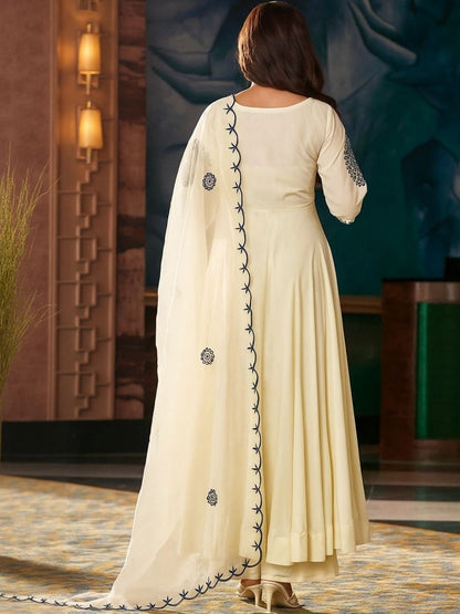 Dhiyona KL Vichitra Silk Embroidered Kurta Set with Dupatta Anarkali Style Kurta Set