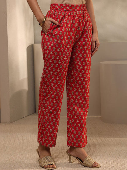 Women Floral Printed Regular Thread Work Kurta with Trousers & With Dupatta