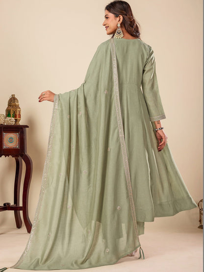 Women Floral Embroidered Empire Thread Work Kurta with Trousers & With Dupatta