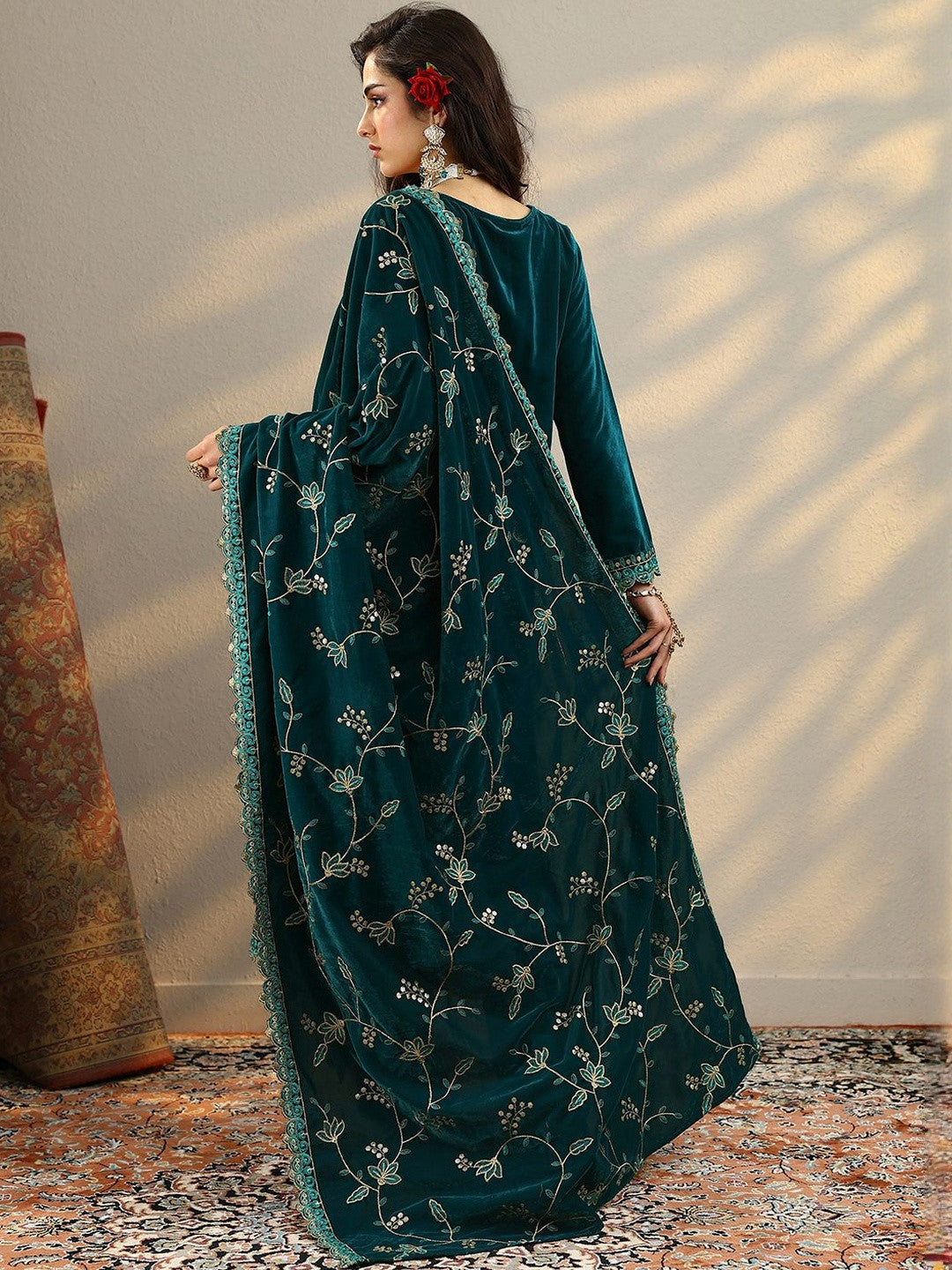 Ethnic Motifs Embroidered Thread Work Velvet Kurta & Trousers With Dupatta