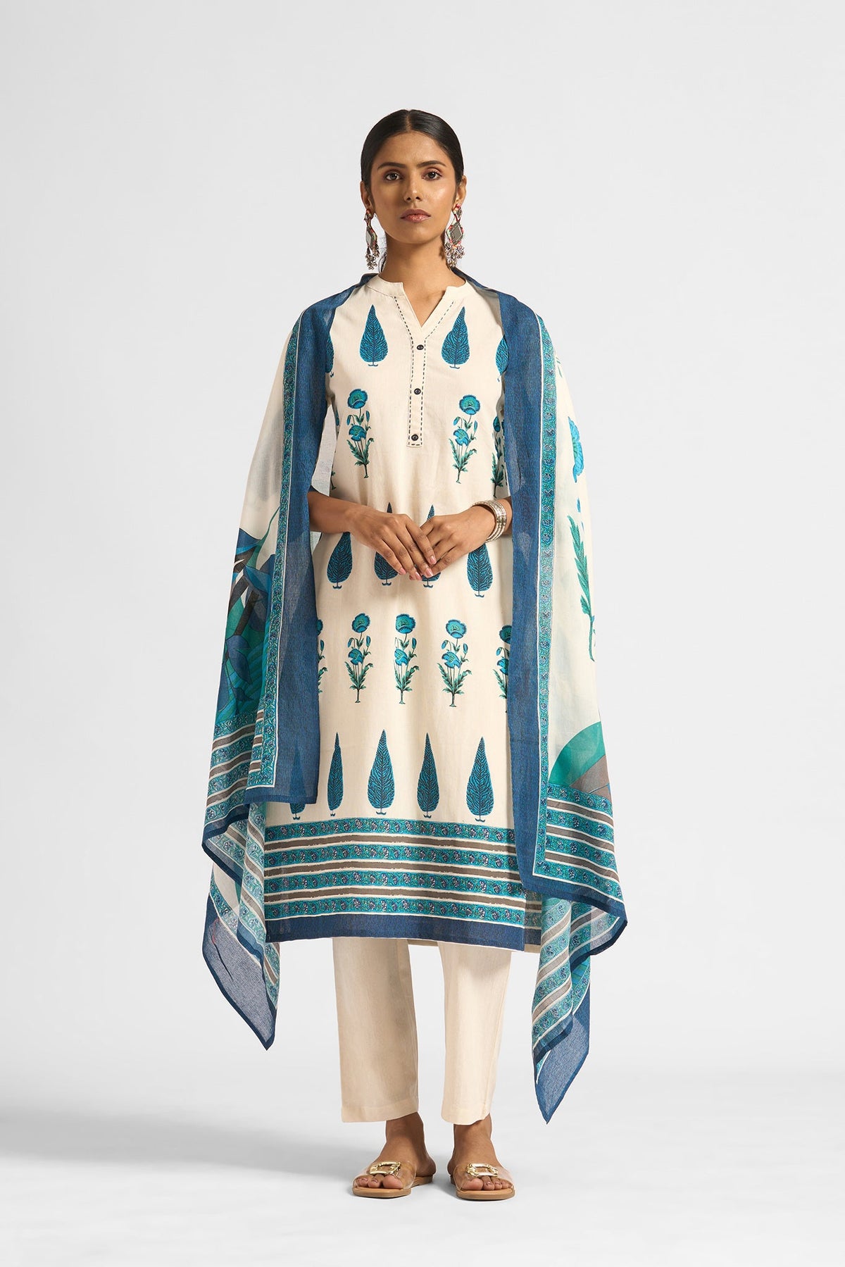Laiqa Kurta Set