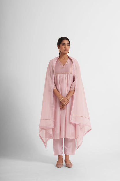 Neyab Kurta Set