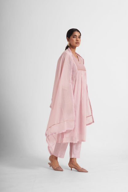 Neyab Kurta Set