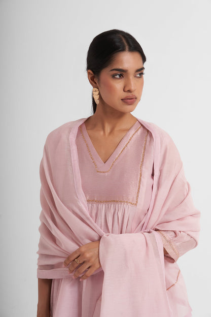 Neyab Kurta Set
