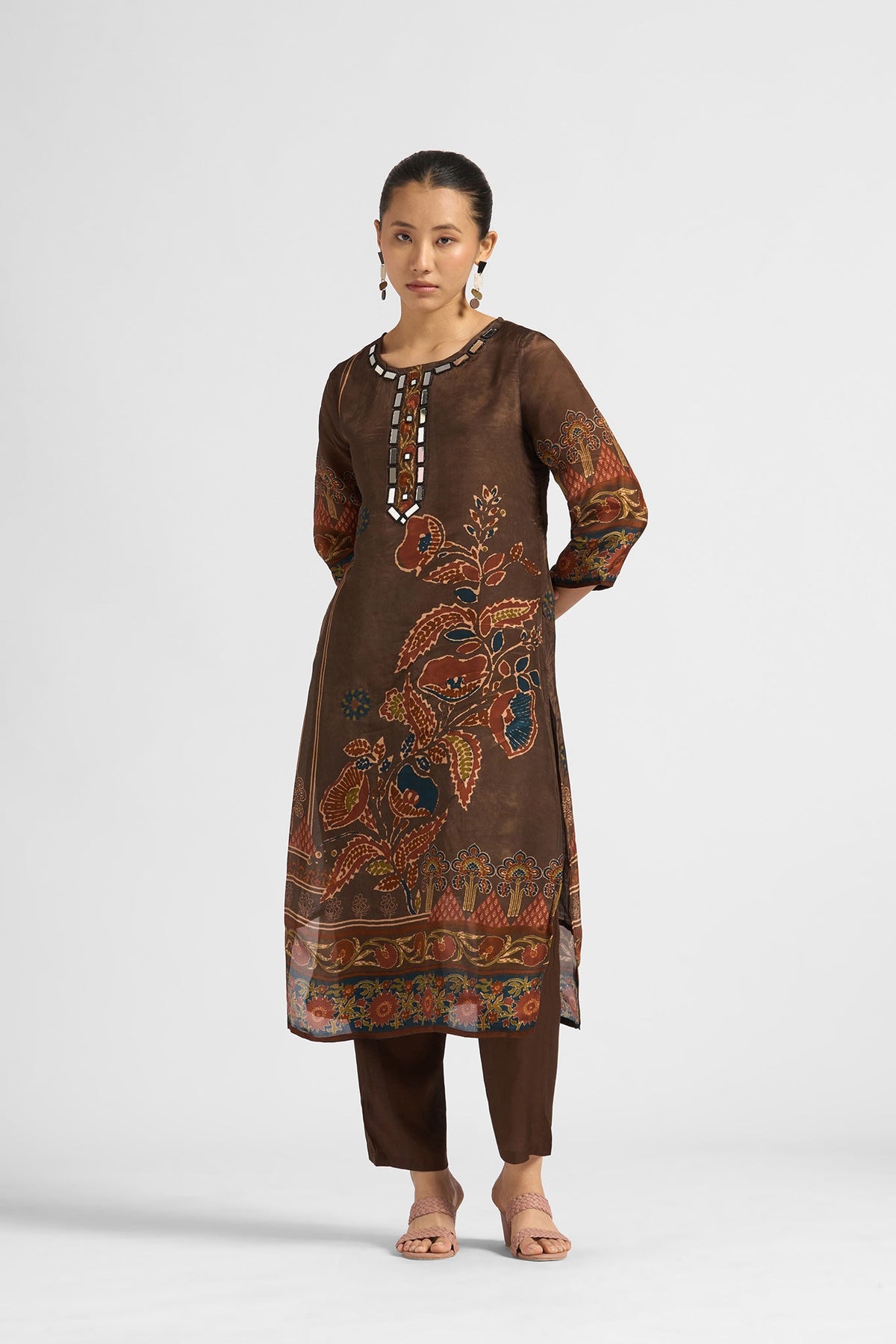 Ruzain Kurta Set