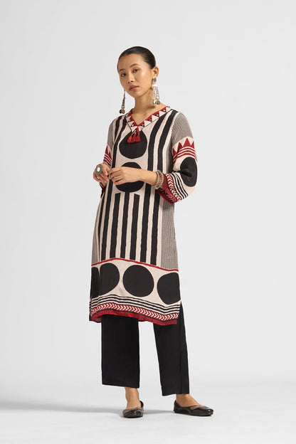 Yareen Kurta Set