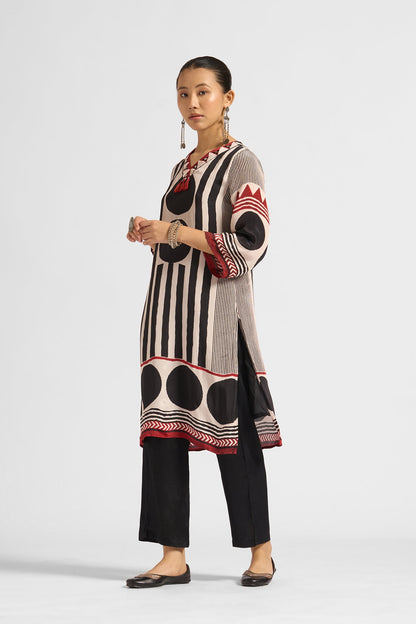 Yareen Kurta Set