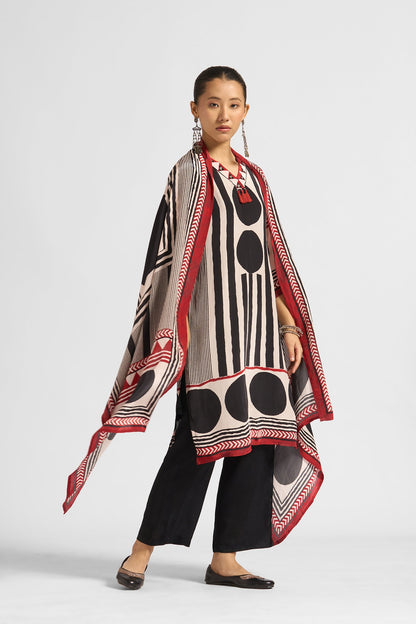 Yareen Kurta Set