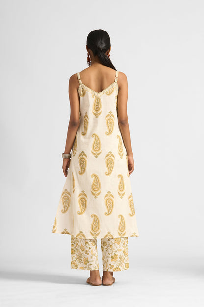 Nashwa Kurta Set