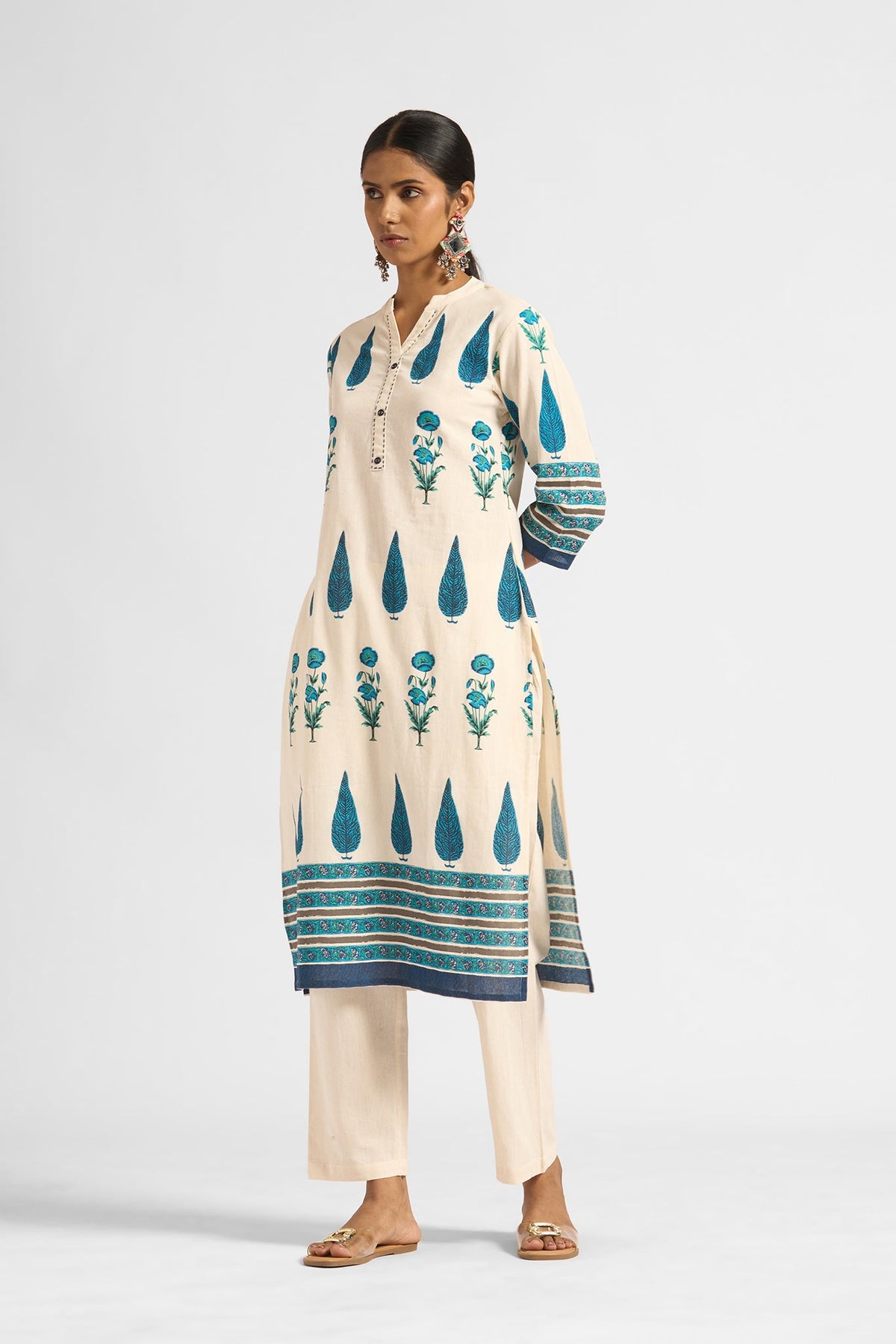 Laiqa Kurta Set