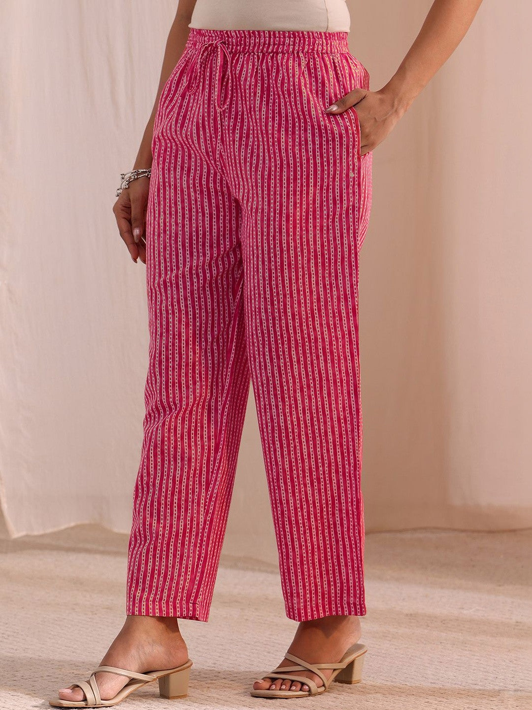 Women Ethnic Motifs Printed Regular Kurta with Trousers & With Dupatta