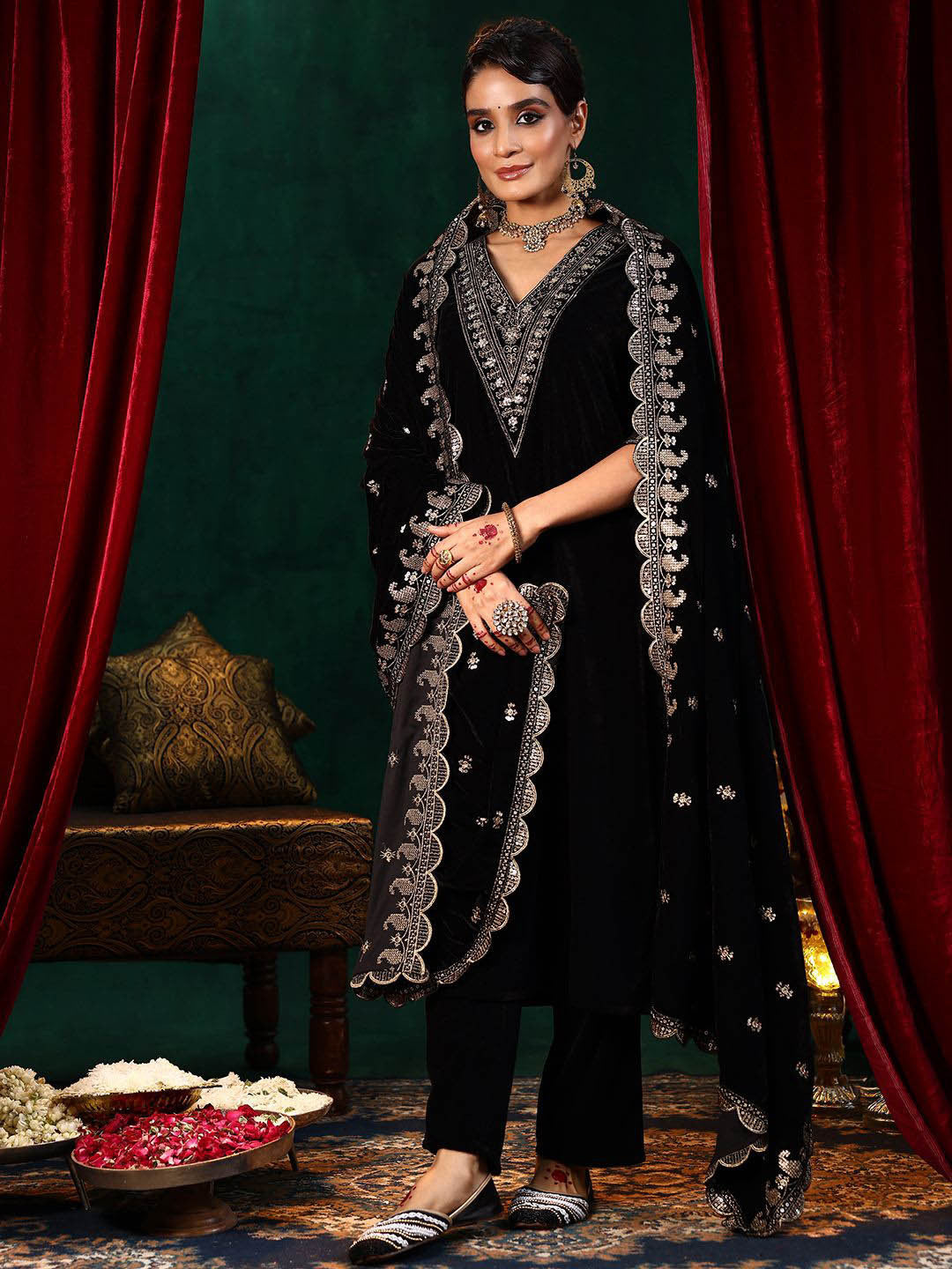 Women Solid Yoke Design Kurta with Trousers & Dupatta