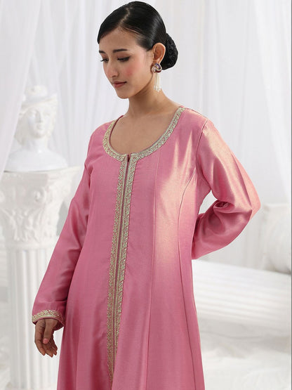 Women Floral Panelled Thread Work Kurta with Trousers & With Dupatta