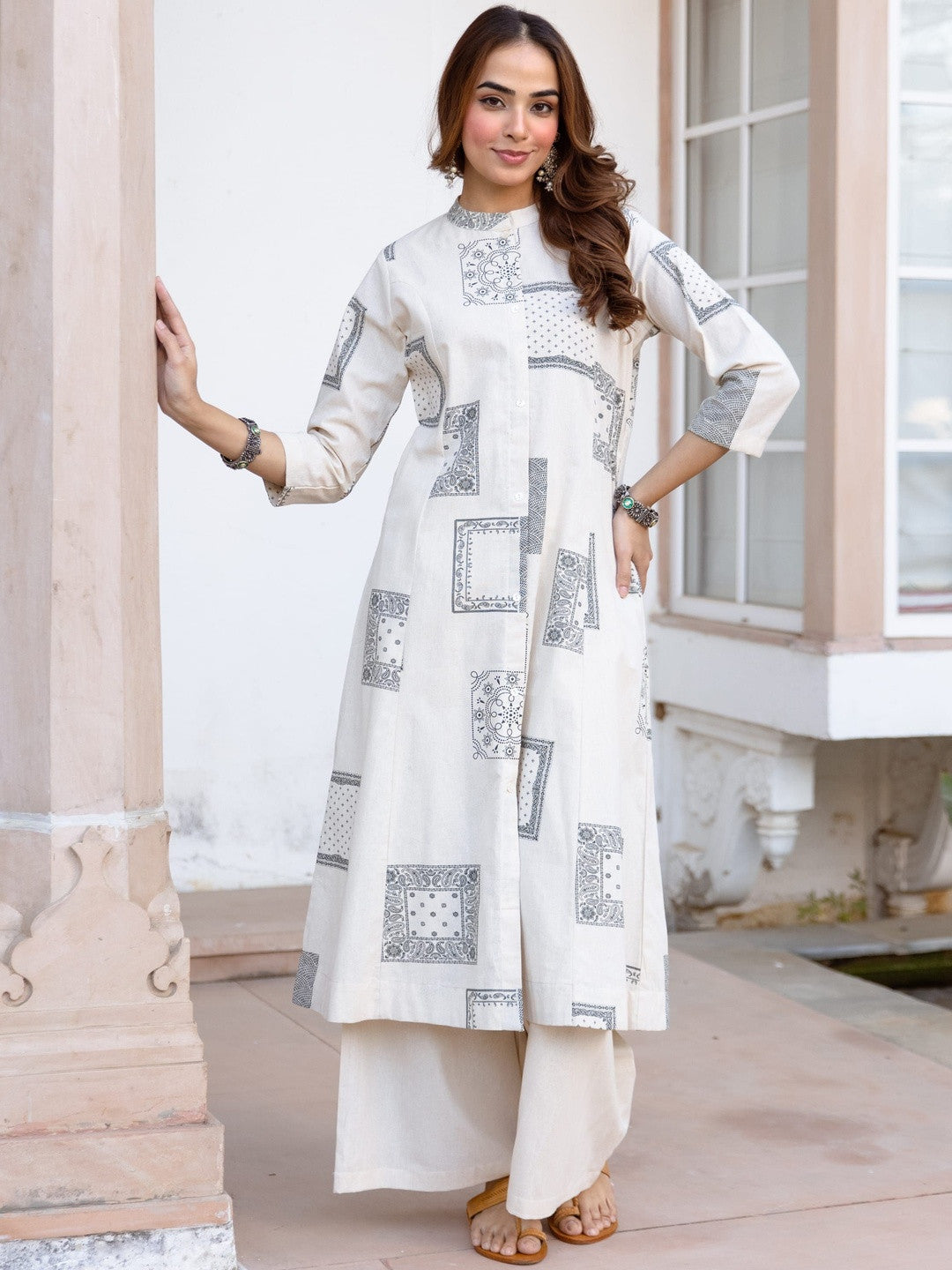 Printed Mandarin Collar Kurta & Palazzos