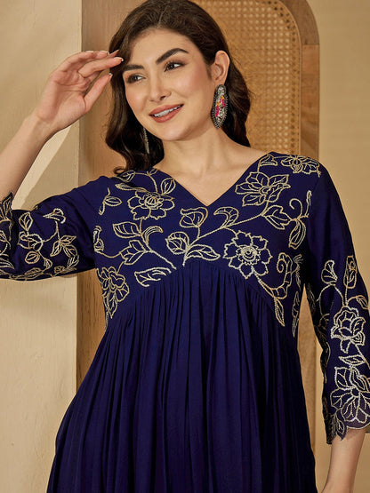 Women Embroidered Poly Georgette Kurta Sets