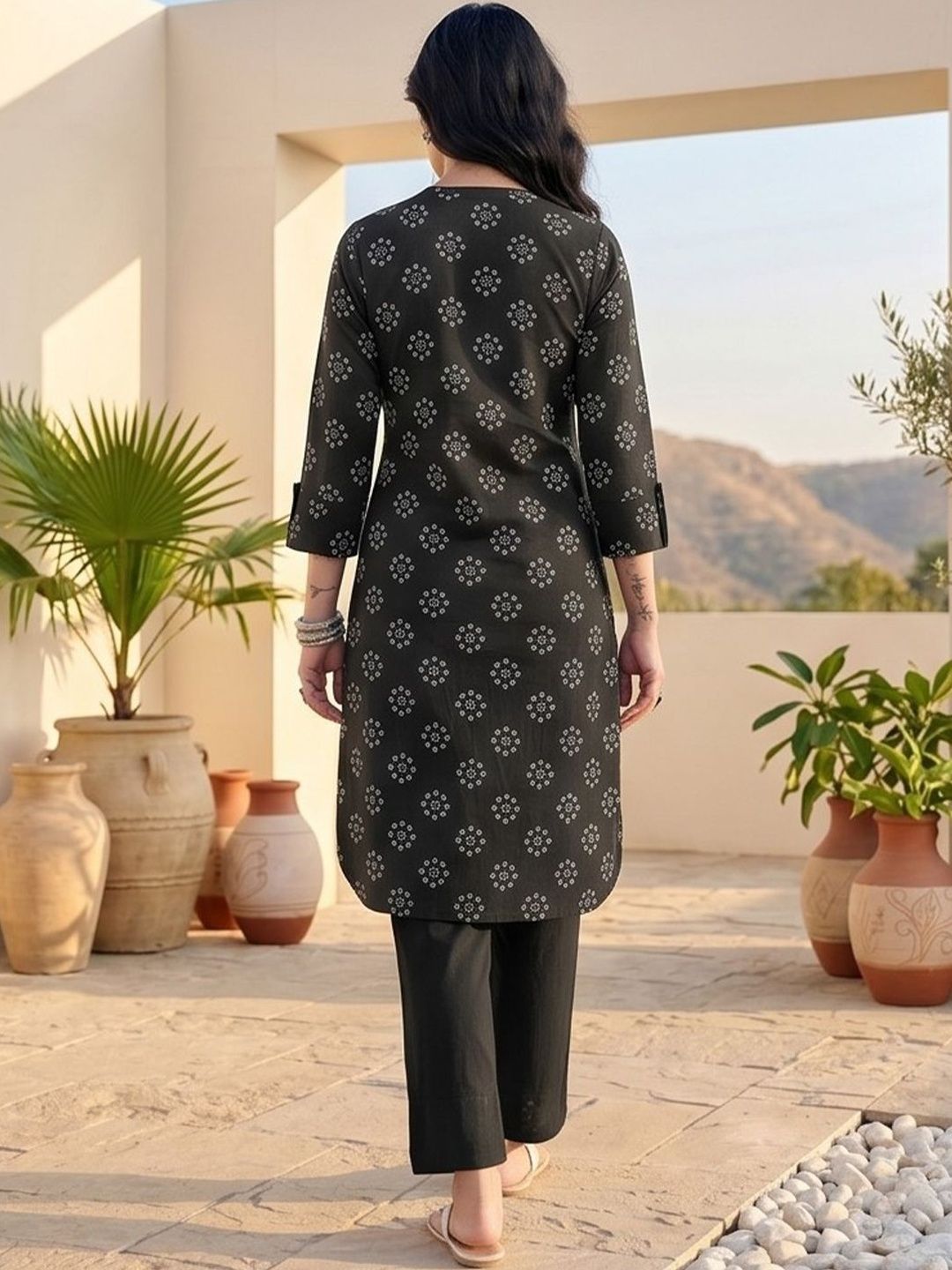 Black Women Ethnic Motifs Printed Regular Kurta with Trousers