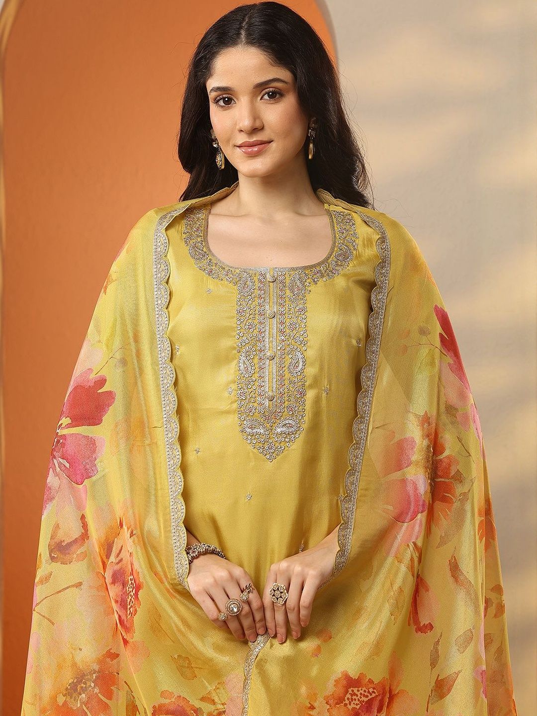 Dhiyona LL Floral Embroidered Thread Work Kurta with Palazzos & With Dupatta