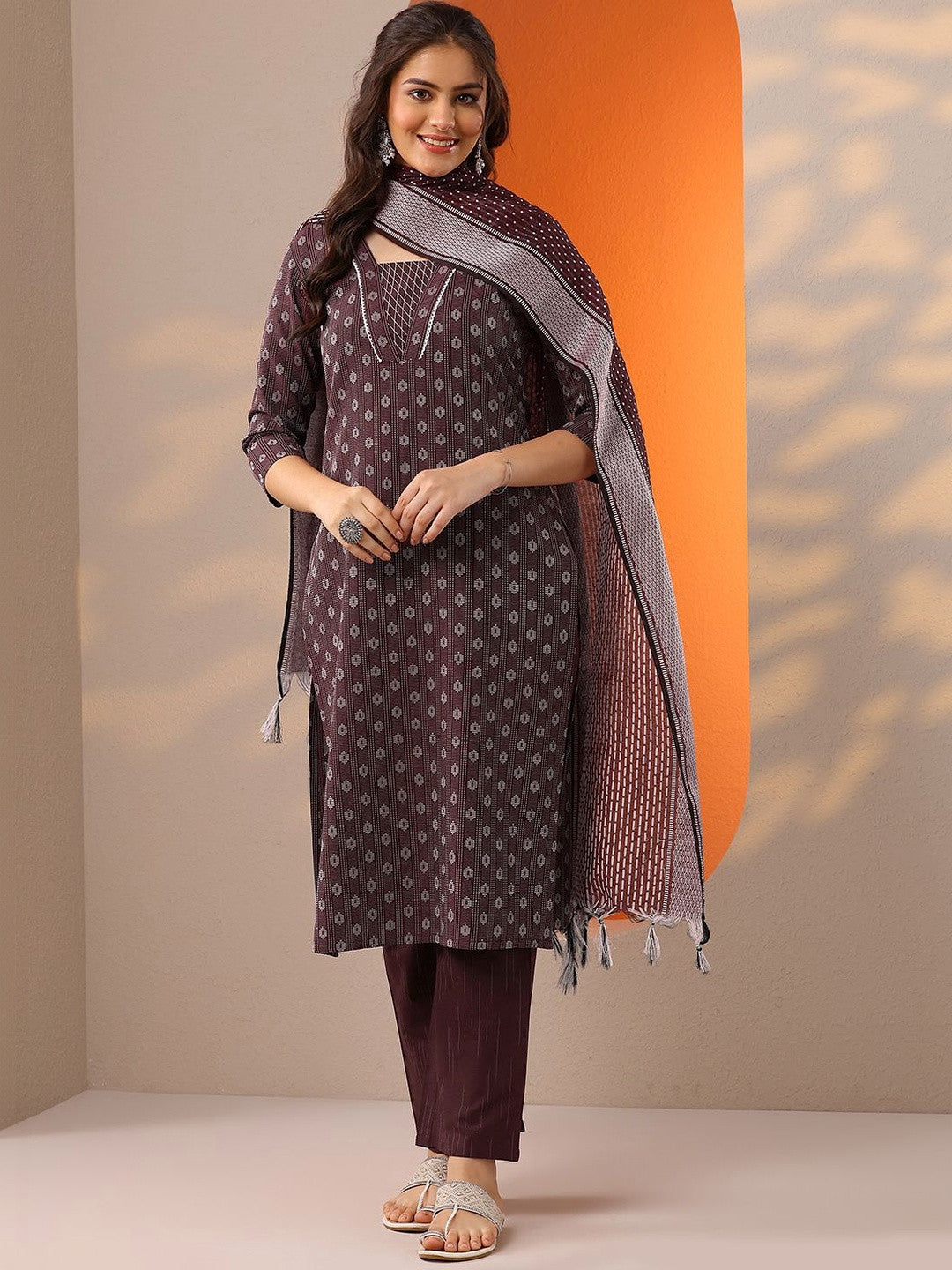Women Ethnic Motifs Printed Regular Kurta with Trousers & With Dupatta
