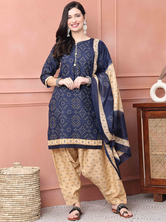 Dhiyona KL Floral Printed Straight Kurta With Salwar & Dupatta