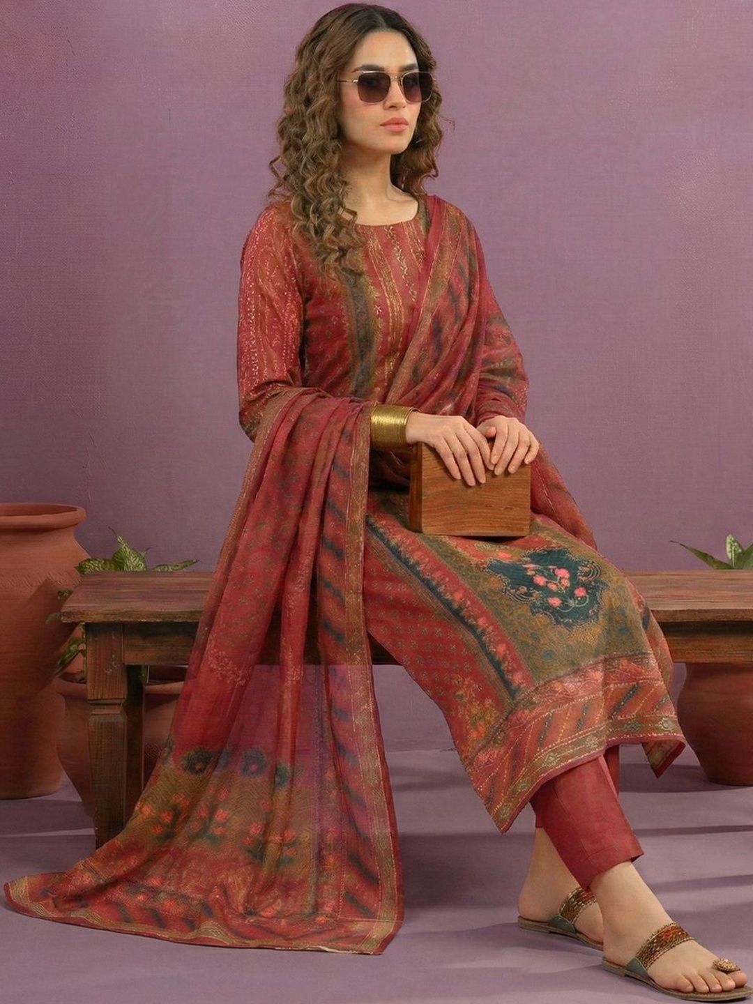Dhiyona CH Women Ethnic Motifs Printed Regular Kurta with Trousers & With Dupatta