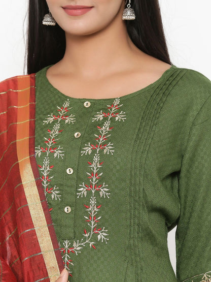 Dhiyona AN Women Floral Embroidered Regular Thread Work Kurta with Sharara & With Dupatta