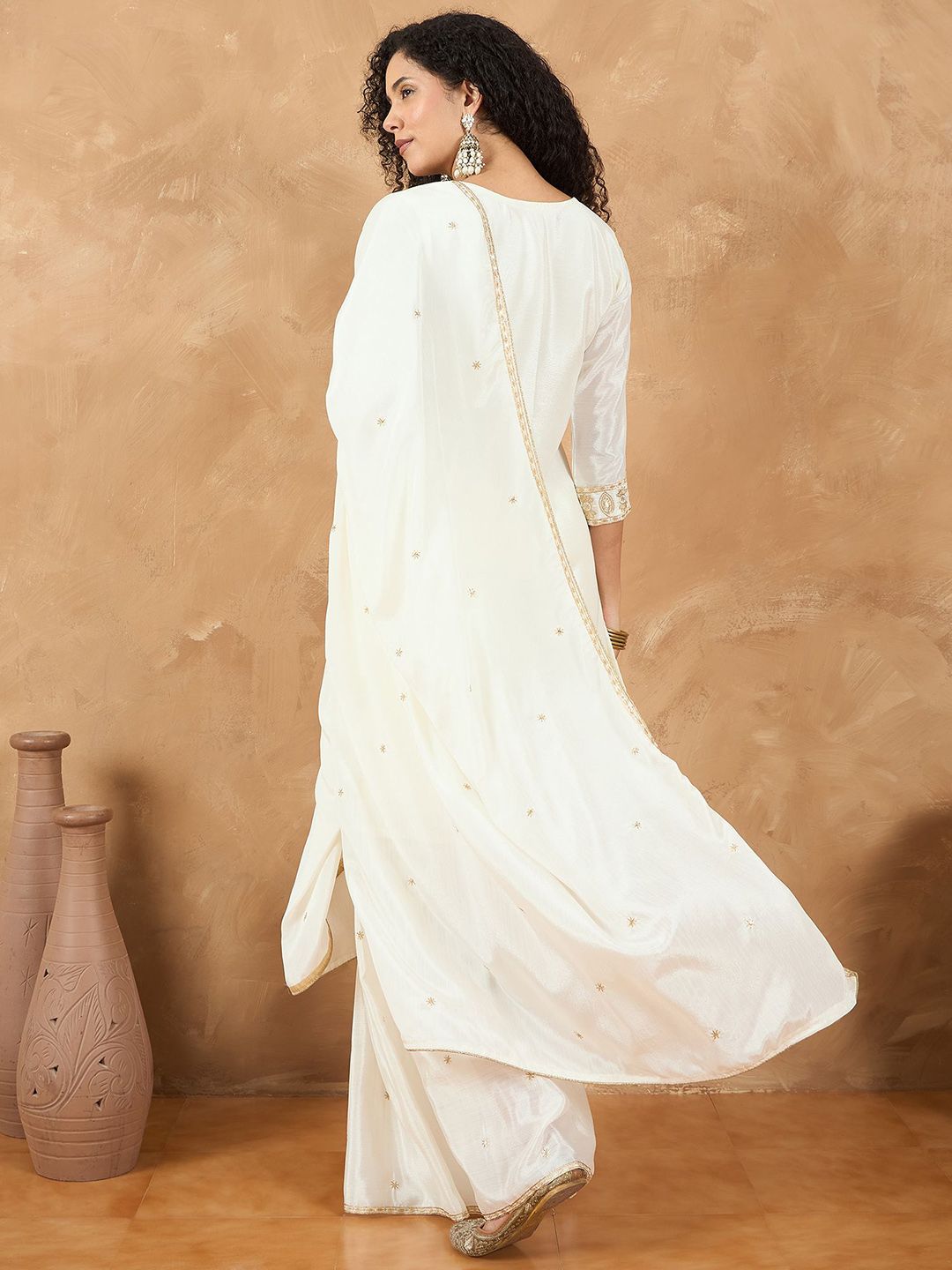 Dhiyona VA Women Ethnic Motifs Embroidered Regular Kurta & Sharara With Dupatta