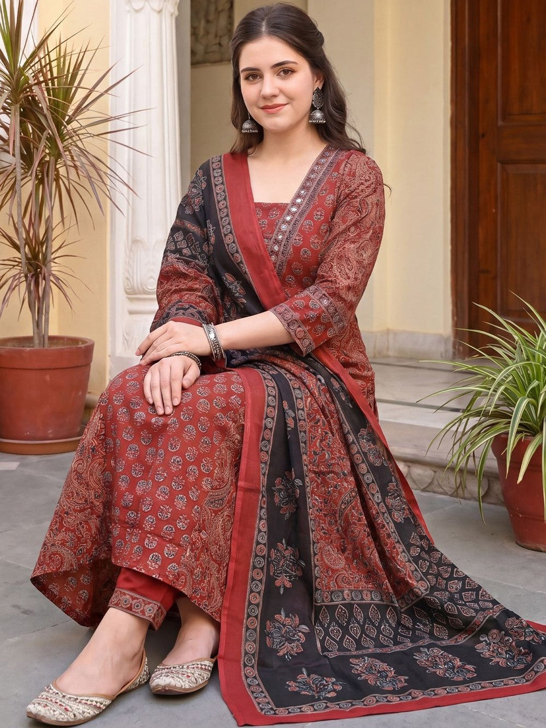 Women Ethnic Motifs Printed Regular Mirror Work Pure Cotton Kurta with Trousers & With Dupatta