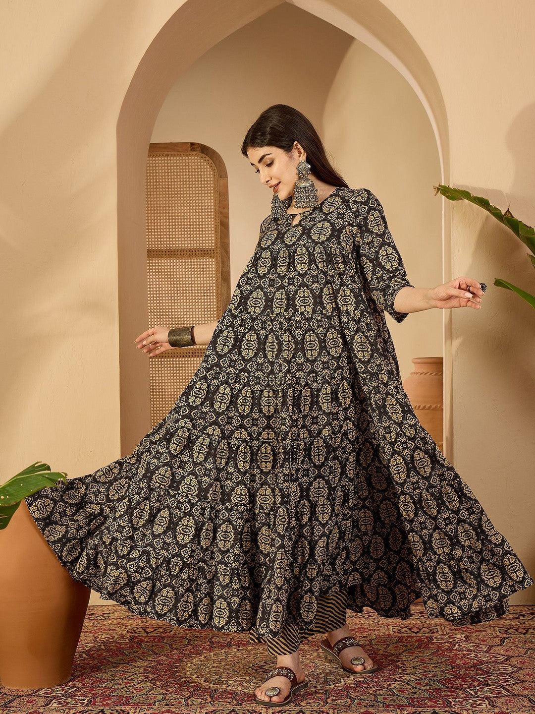 Women Ethnic Motifs Printed Tiered Pure Cotton Kurta with Palazzos & With Dupatta