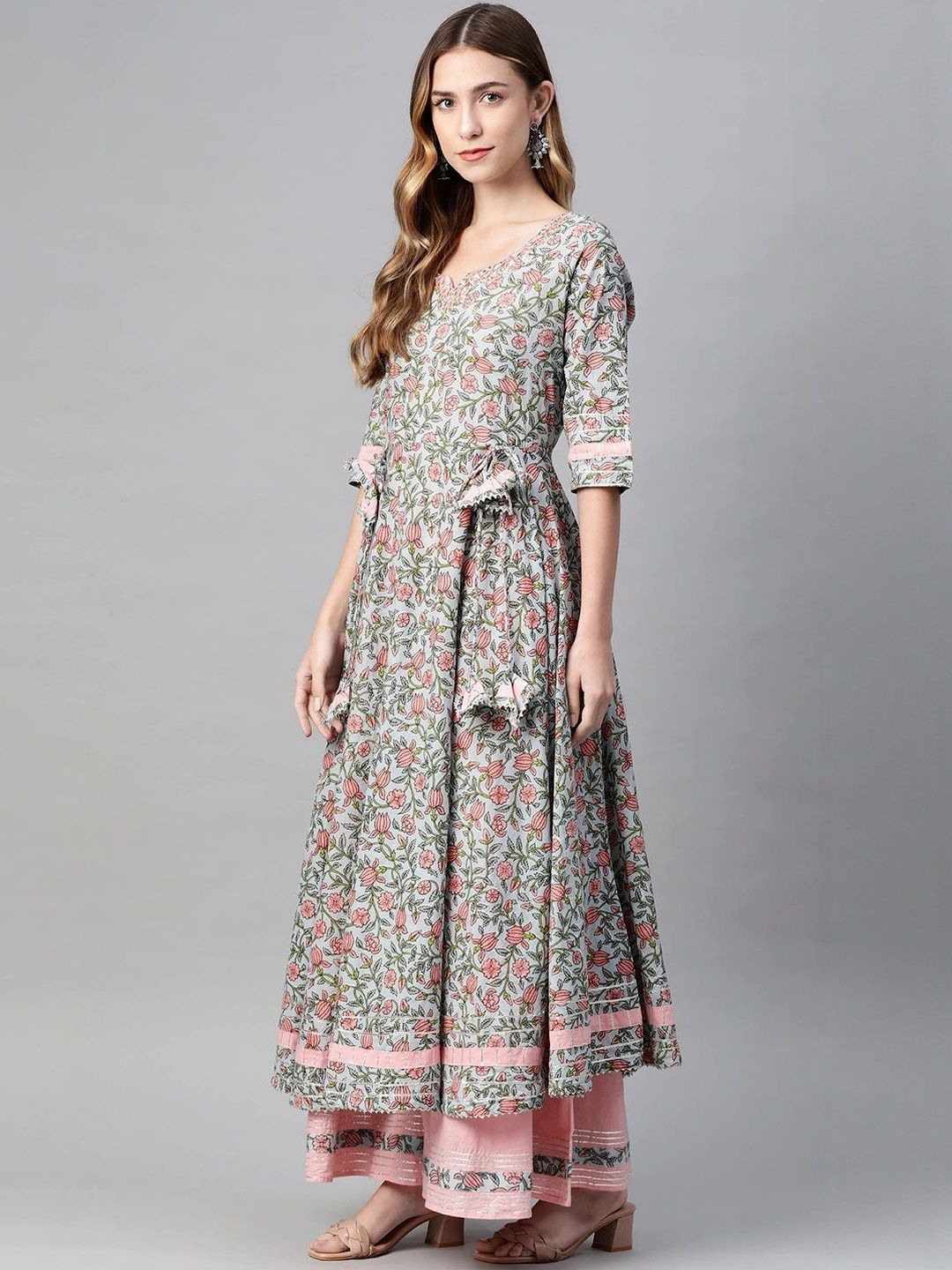 Dhiyona KL Women Floral Printed Pure Cotton Kurta with Palazzos & With Dupatta