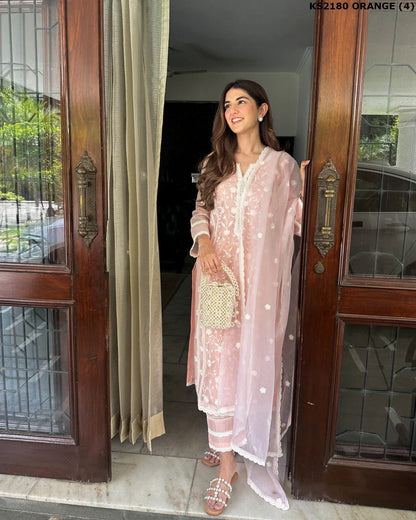 Dhiyona KL Women Floral Embroidered Regular Kurta with Palazzos & With Dupatta