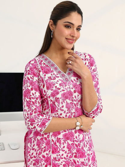 Women Floral Printed Regular Cotton Blend Kurta with Trousers & With Dupatta