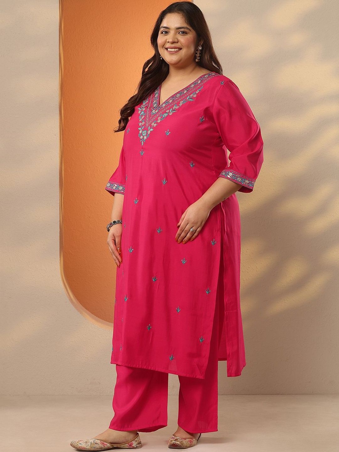 Dhiyona Women's Plus Size Embroidered V-Neck Straight Kurta With Trousers & Dupatta