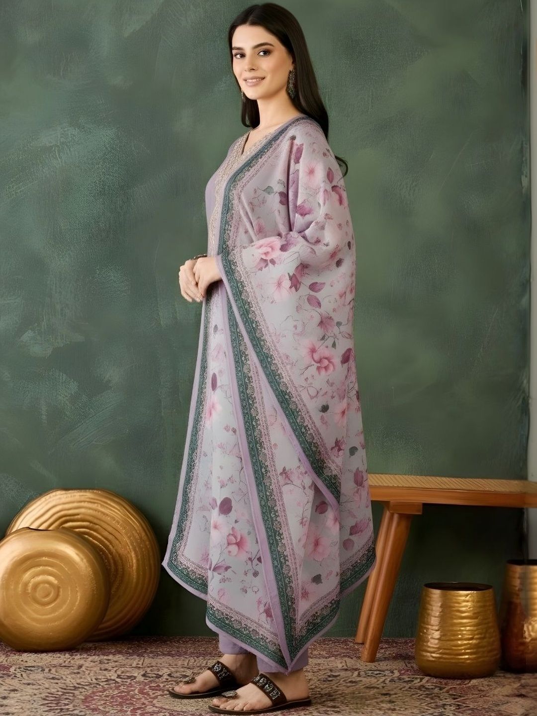 Dhiyona KL Women Ethnic Motifs Embroidered Regular Thread Work Kurta with Trousers & With Dupatta