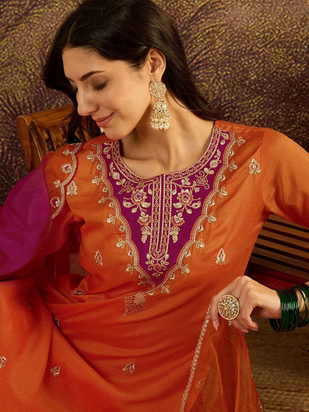 Embroidered Round Neck Kurta Trousers & Dupatta